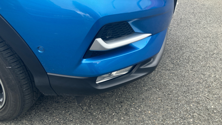 Nissan Qashqai 1.3 DiG-T N-Connecta 5dr Petrol Hatchback